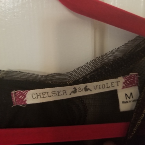 Chelsea and Violet dress - Picture 2 of 4